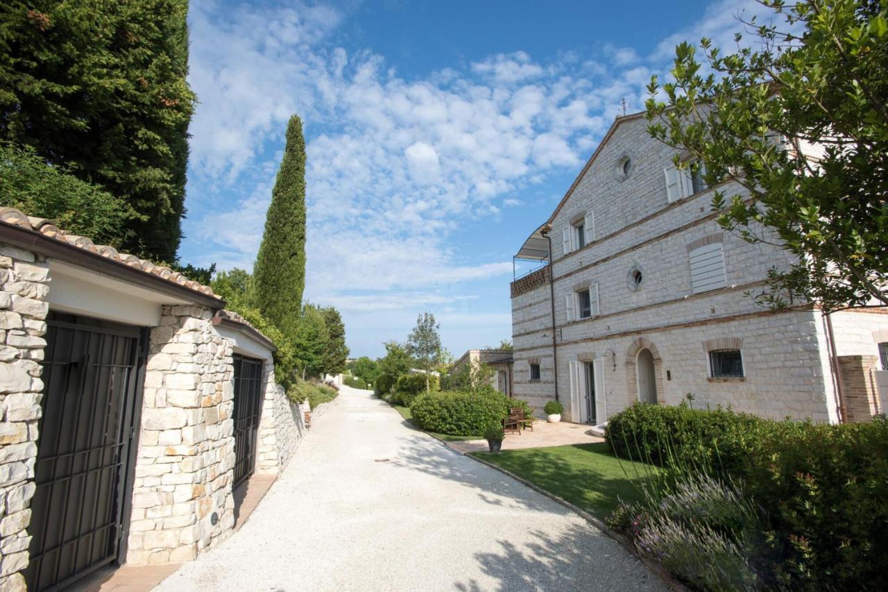 Апартаменты Il Casale Di Giulia Сироло Экстерьер фото